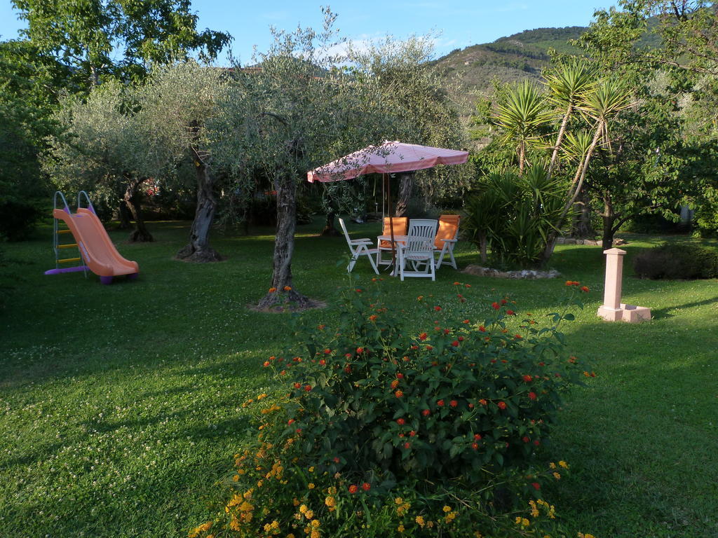 Gli Olivi Calci Exterior photo